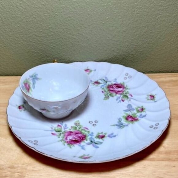 Bone China • Tea Cup & Snack Tray • Pink Purple Green • Gold Trim • Marked AACO - Picture 2 of 12
